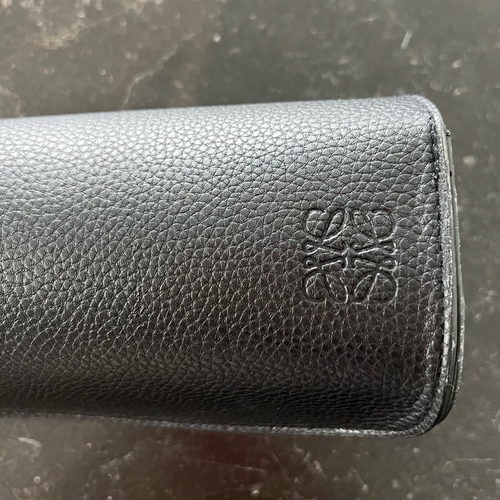 LOEWE INFLATED INJECTION PLASTIC CAT-EYE SUNGLASSES - Picture 8 of 9